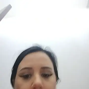 AdelinaJude online show from October 20, 8:53 pm