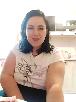 AdelinaJude online show from February 1, 7:26 am