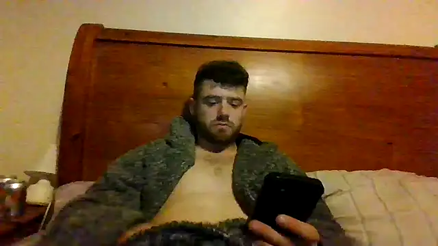 Snapshot of constantlyhorny69 chatting on November 4, 7:50 pm constantlyhorny69 online show from November 4, 7:50 pm