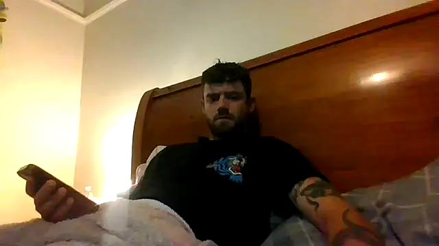 Snapshot of constantlyhorny69 chatting on October 7, 3:46 pm constantlyhorny69 online show from October 7, 3:46 pm