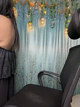 Snapshot of Monabby97 chatting on February 2, 5:56 pm Monabby97 online show from February 2, 5:56 pm