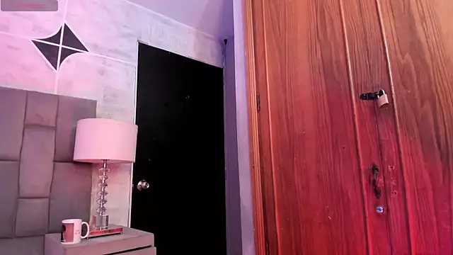 ailynBlaze online show from December 16, 1:32 am