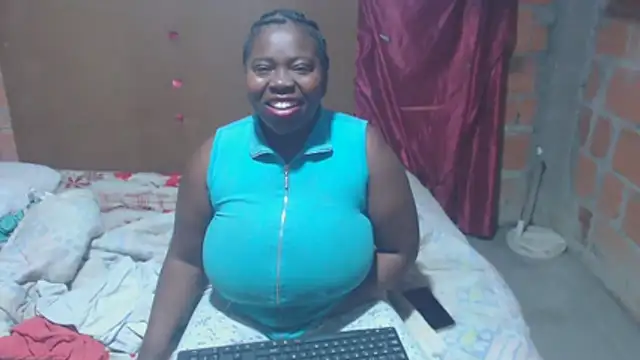 Snapshot of jjannakinky chatting on October 8, 12:17 pm jjannakinky online show from October 8, 12:17 pm