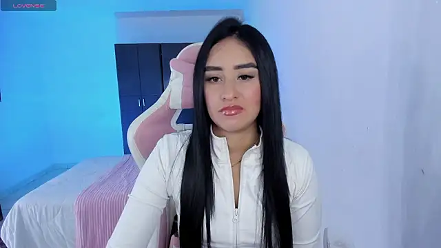 Tinylottie online show from March 26, 1:59 am