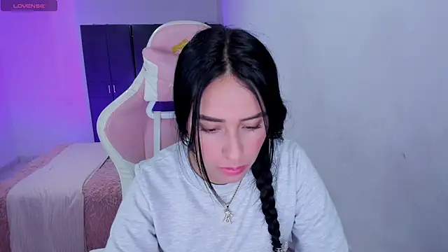Tinylottie online show from May 16, 12:42 am