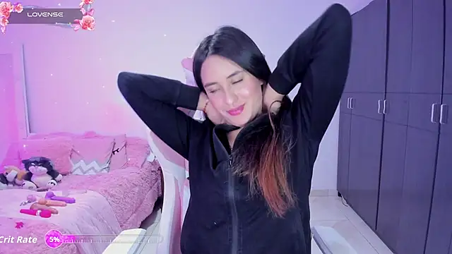 Snapshot of Tinylottie chatting on December 2, 12:55 am Tinylottie online show from December 2, 12:55 am