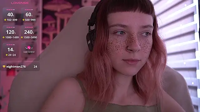 Snapshot of juliapie chatting on January 19, 7:04 am juliapie online show from January 19, 7:04 am