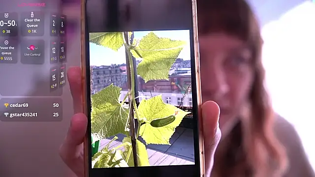 Snapshot of juliapie chatting on September 20, 7:24 am juliapie online show from September 20, 7:24 am