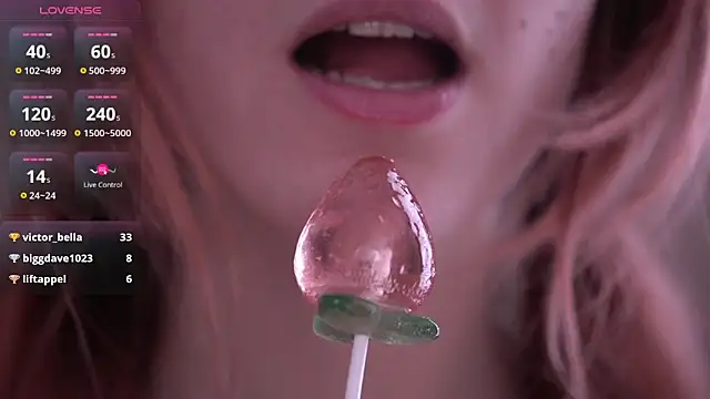 Snapshot of juliapie chatting on February 3, 10:14 am juliapie online show from February 3, 10:14 am