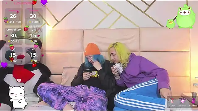 -kisa  online show from November 22, 2:21 am