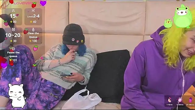 -kisa  online show from November 4, 2:37 am