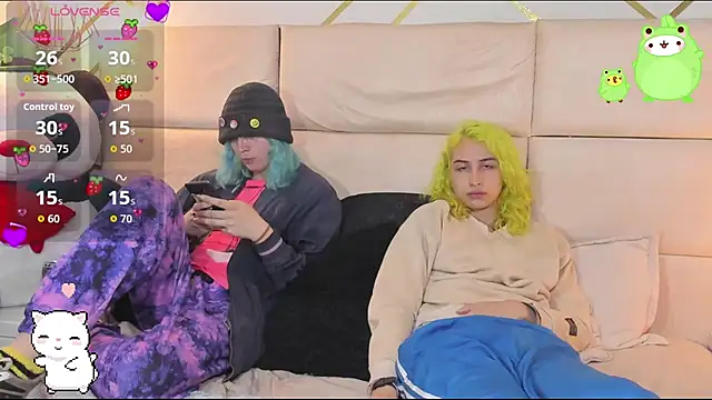 -kisa  online show from October 22, 2:00 am