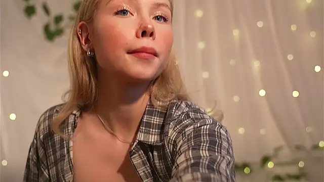 april blush online show from January 27, 4:11 pm