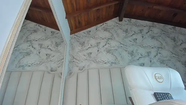 Pamela Moreno  online show from April 7, 10:33 pm