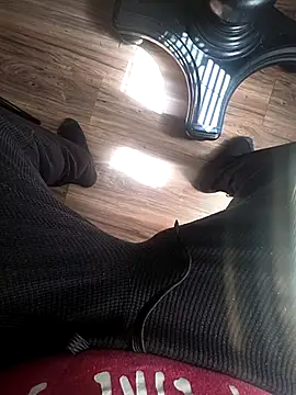 Snapshot of Damn-Danny chatting on November 12, 6:12 pm Damn-Danny online show from November 12, 6:12 pm