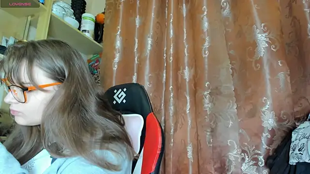 Seductive She Wolf online show from April 2, 2:19 am