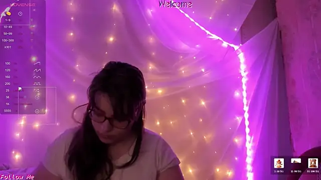 Seductive She Wolf online show from June 5, 4:39 am