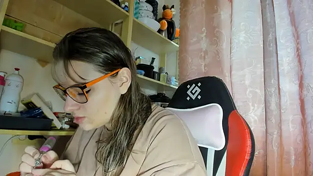 Seductive She Wolf online show from February 26, 10:48 am