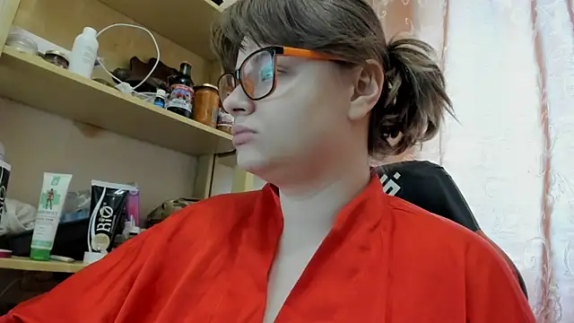 Seductive She Wolf online show from May 16, 7:18 am