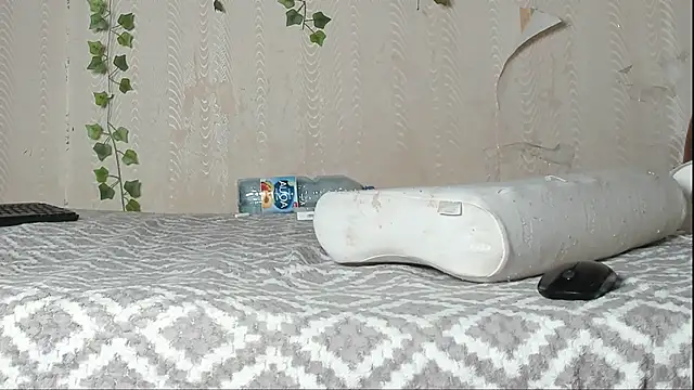 Snapshot of Seductive_She_Wolf chatting on November 19, 5:35 pm Seductive She Wolf online show from November 19, 5:35 pm