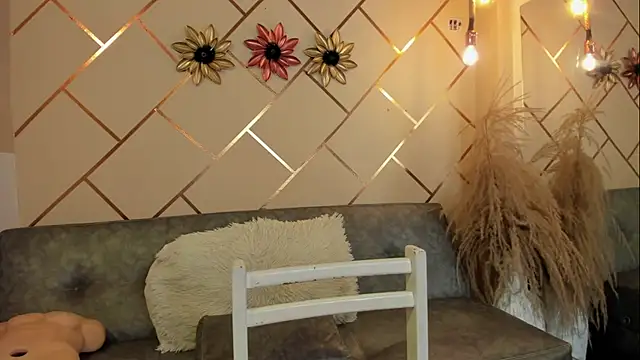 Snapshot of marianeporter__ chatting on October 22, 1:16 am marianeporter online show from October 22, 1:16 am