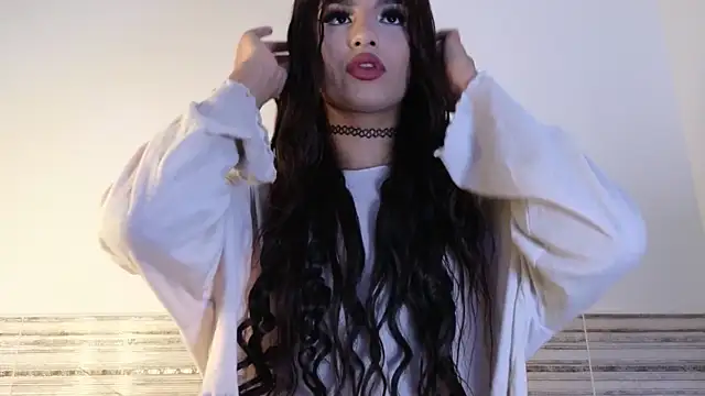 Sophia Cambpell online show from November 27, 9:48 pm