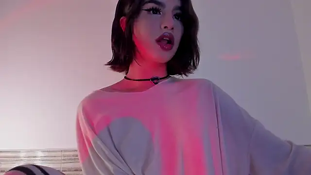 Sophia Cambpell online show from March 14, 9:10 pm