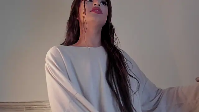 Sophia Cambpell online show from October 29, 9:14 pm