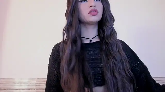 Sophia Cambpell online show from February 5, 9:43 pm