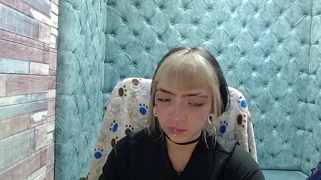 Samantha Smiith online show from October 9, 3:18 am