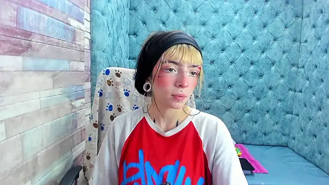 Samantha Smiith online show from January 8, 4:29 am