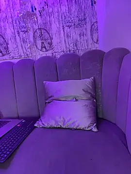 AbyThompson online show from November 17, 2:21 pm