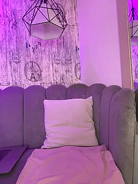 AbyThompson online show from February 22, 1:57 pm