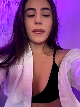 AbyThompson online show from November 3, 9:07 pm