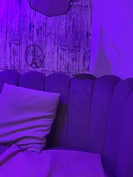 AbyThompson online show from February 4, 12:11 pm