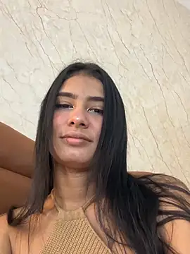 Snapshot of LaurenRodriiguez chatting on January 10, 12:33 pm LaurenRodriiguez online show from January 10, 12:33 pm