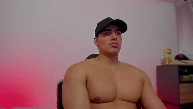 JamesGraay online show from February 15, 3:07 am