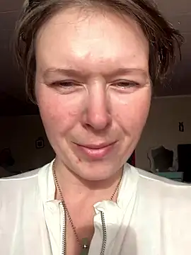 KatieBARBiE98 online show from January 13, 7:29 pm