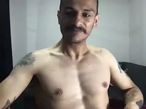 HorrorotikA online show from April 5, 5:47 am