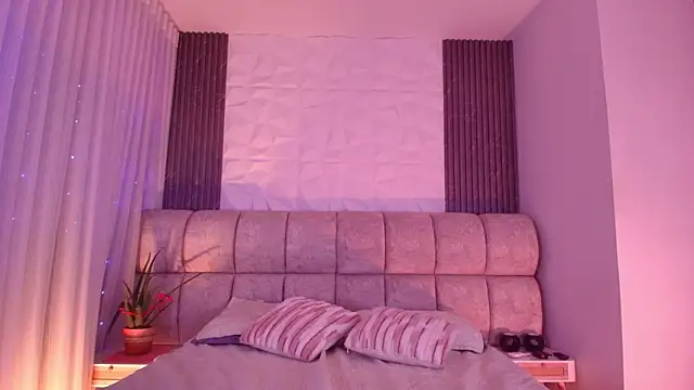 Godess Scarlett77 online show from March 3, 3:13 am