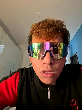 calleaaaa online show from November 12, 2:21 pm