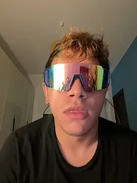 calleaaaa online show from November 17, 10:52 am