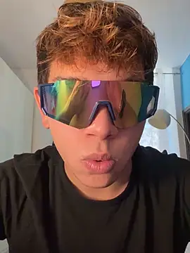 calleaaaa online show from November 13, 11:14 am