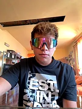 calleaaaa online show from November 10, 10:09 am