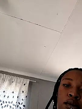 Snapshot of MelStar18xxx chatting on February 11, 10:04 am MelStar18xxx online show from February 11, 10:04 am