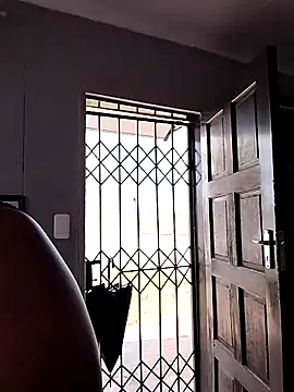 Snapshot of MelStar18xxx chatting on February 20, 11:45 am MelStar18xxx online show from February 20, 11:45 am