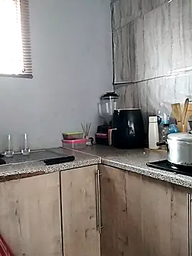 MelStar18xxx online show from September 10, 1:10 pm