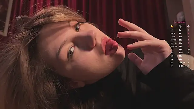 somejgirl online show from March 19, 5:18 am