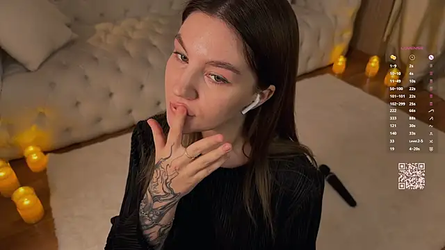 Snapshot of somejgirl chatting on December 2, 12:07 pm somejgirl online show from December 2, 12:07 pm