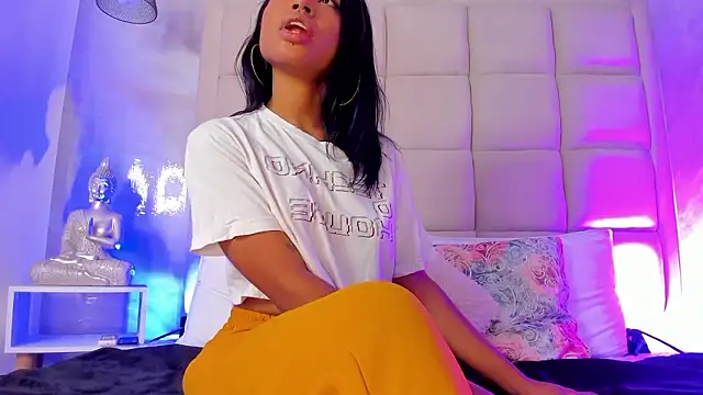 andymiller  online show from January 6, 1:26 pm